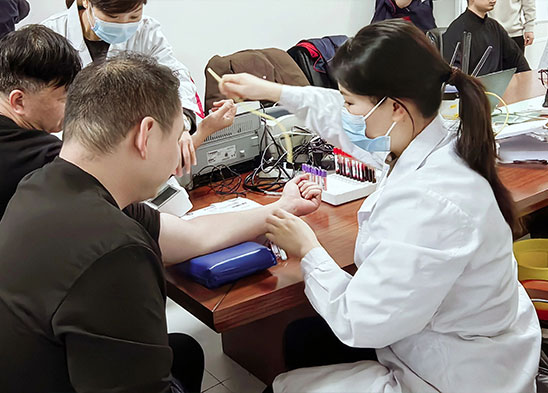 暖心關(guān)懷 健康守護(hù) | 麥斯克電子邀請省級職業(yè)病防治專家，為員工開展專項(xiàng)職業(yè)健康體檢